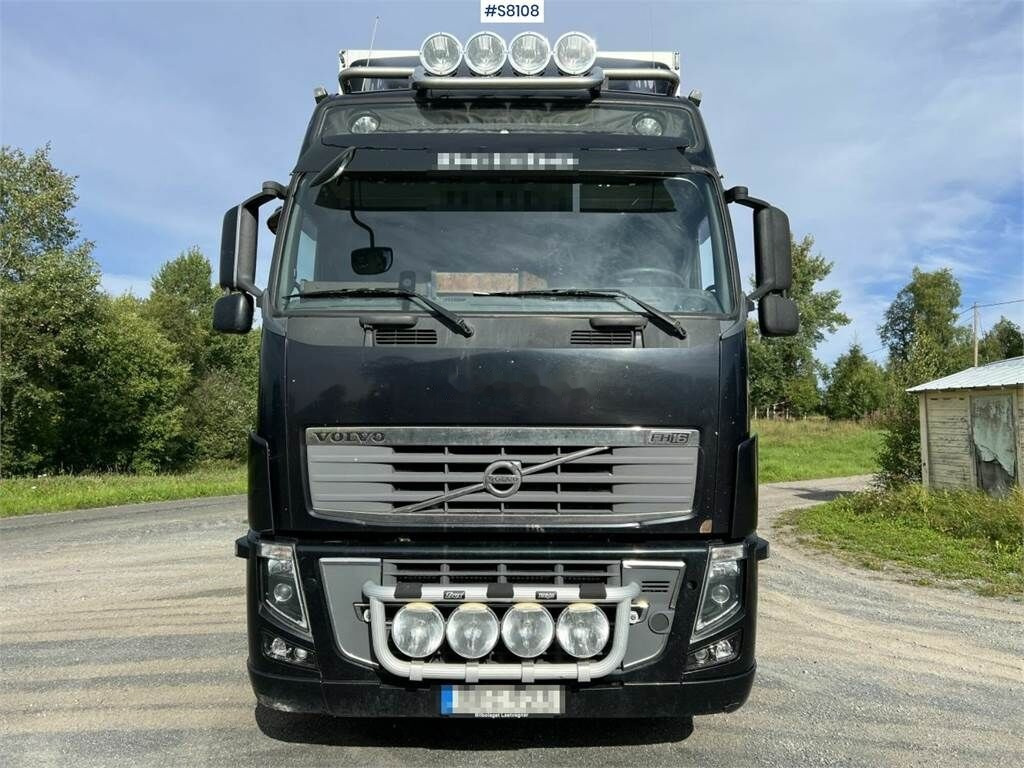 Камион фургон Volvo FH16 6*2: снимка 10