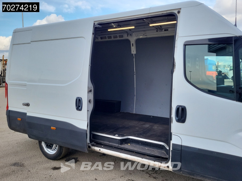 Лизинг на Iveco Daily 35S14 Automaat L2H2 3,5t Trekhaak LED ACC L2 12m3 Airco Trekhaak Iveco Daily 35S14 Automaat L2H2 3,5t Trekhaak LED ACC L2 12m3 Airco Trekhaak: снимка 9