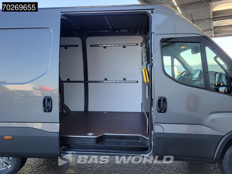 Нови Товарен бус Iveco Daily 35S21 Automaat 2025 model L2H2 Trekhaak Tacho ACC LED CarPlay Velgen Camera 12m3 Airco Trekhaak: снимка 9