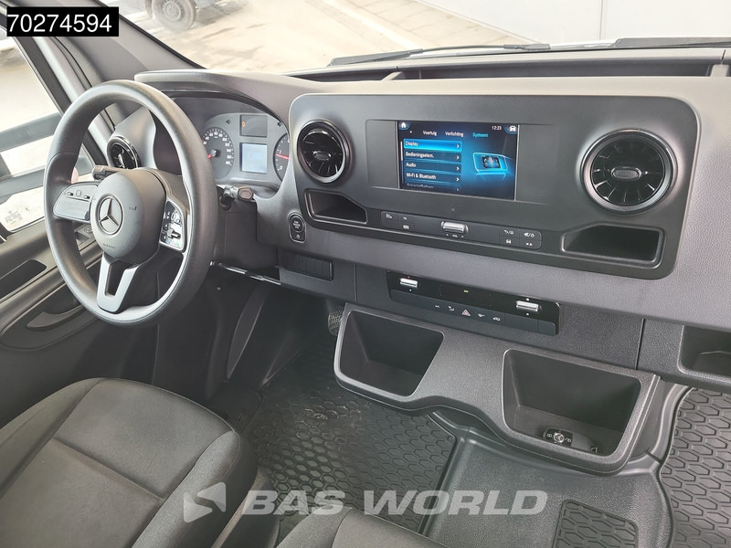 Лекотоварен автомобил фургон Mercedes-Benz Sprinter 317 CDI Automaat Bakwagen Laadklep Camera Airco MBUX Koffer Meubelbak 20m3 Airco: снимка 10