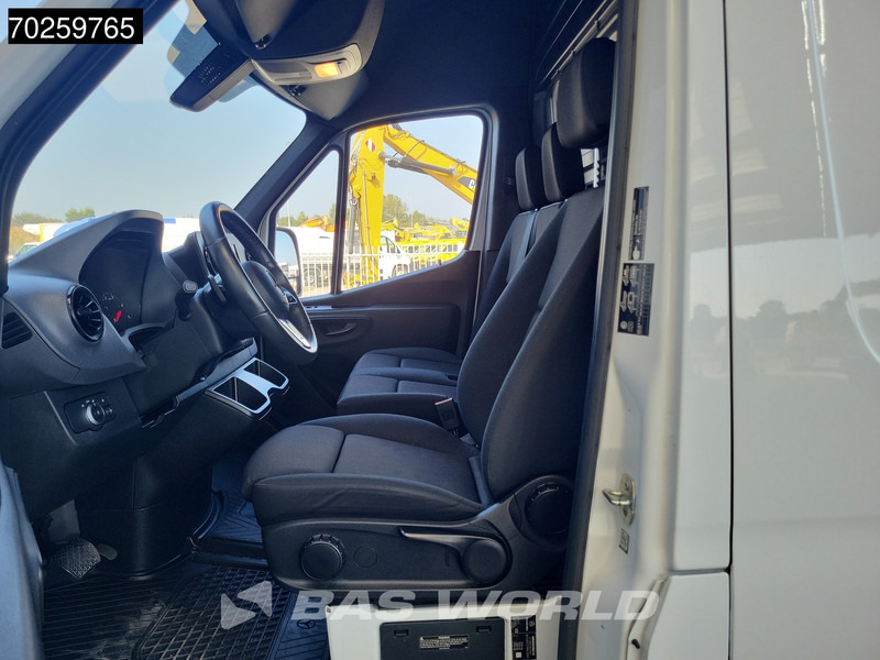 Товарен бус Mercedes-Benz Sprinter 317 CDI L3H2 Automaat Cruise Clima Camera MBUX 170 PK 14m3 Airco Cruise control: снимка 17