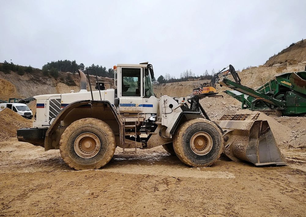 Лизинг на  Volvo L180E Volvo L180E: снимка 6