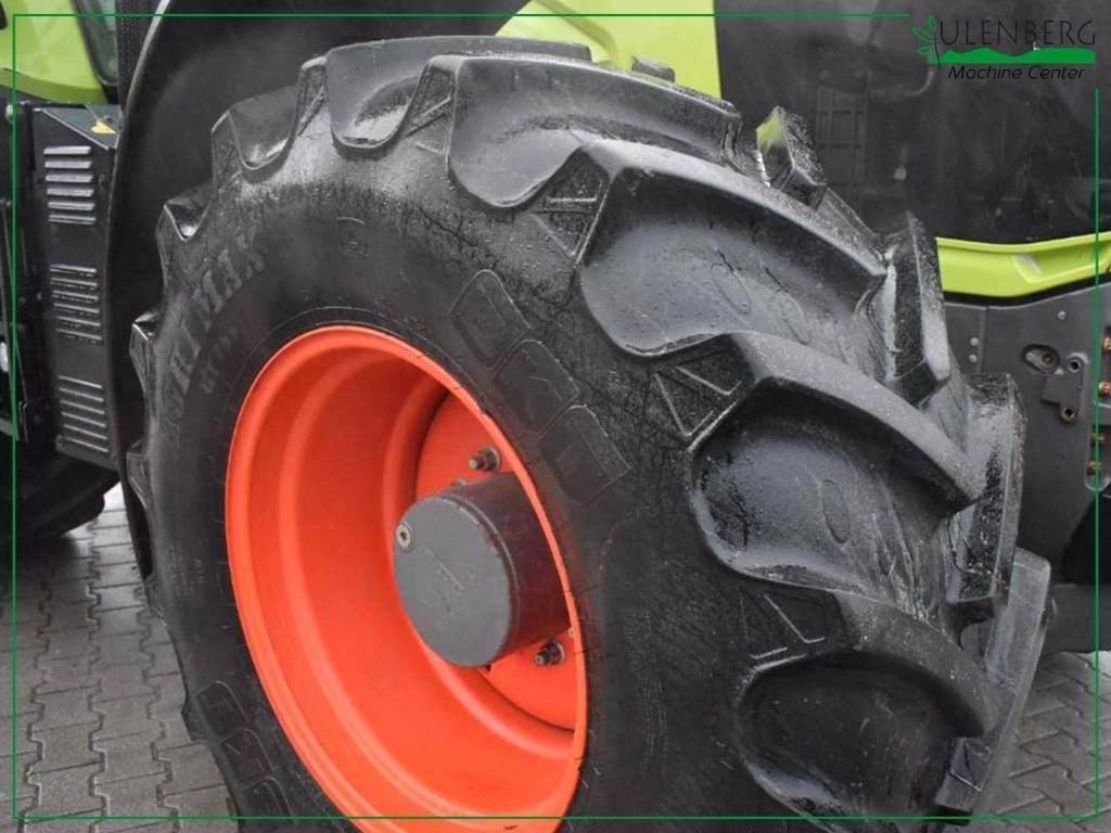 Трактор Claas AXION 850: снимка 11 Трактор Claas AXION 850: снимка 11