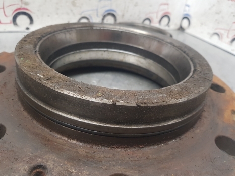 Ступица за Трактор John Deere 6610 Deutz Zf Front Hub Bolt Plate L101713, 4475407037, 4475307037: снимка 6