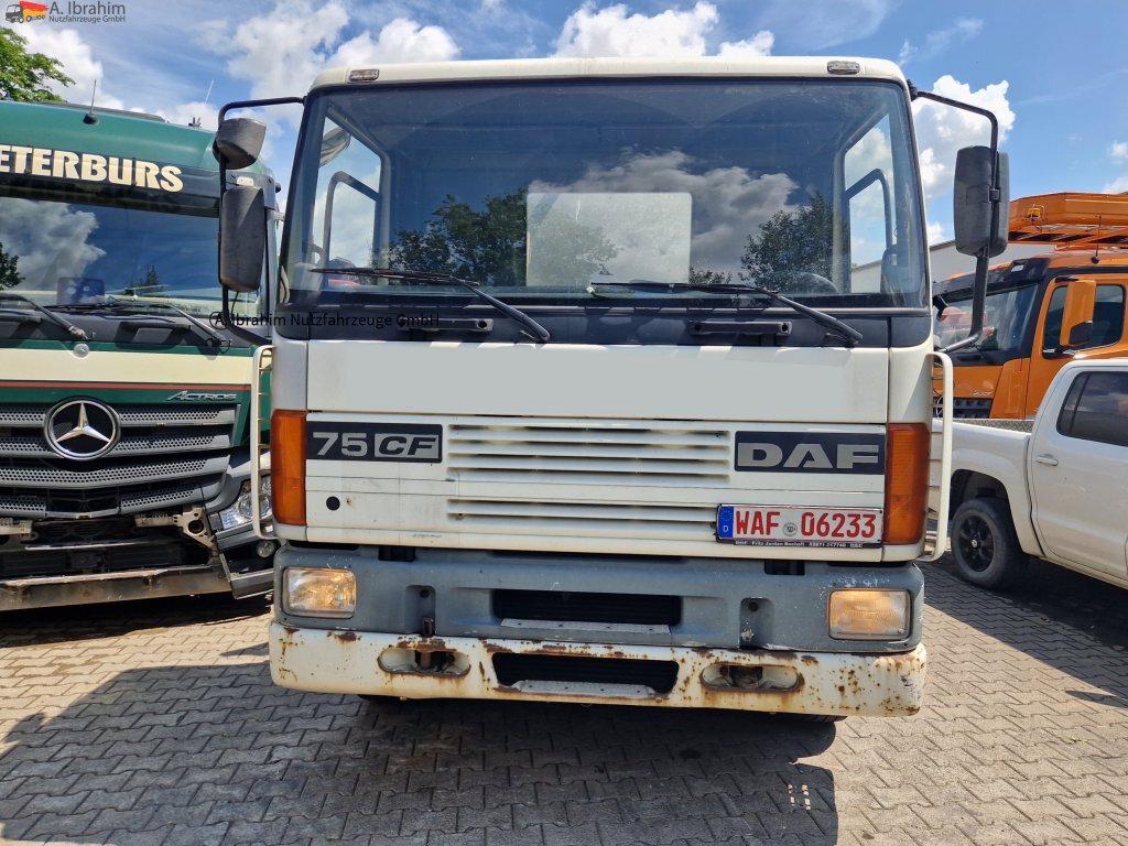 Камион цистерна Daf CF 290 Wassertank 13500 L, Tank verzinkt Vorlauf- Lift- Lenkachse: снимка 9