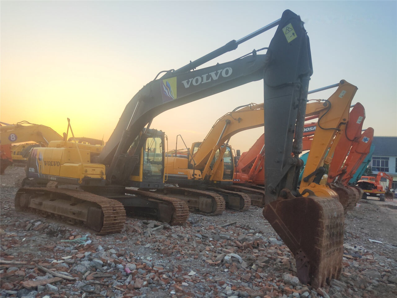 Лизинг на Volvo EC210BLC Volvo EC210BLC: снимка 7