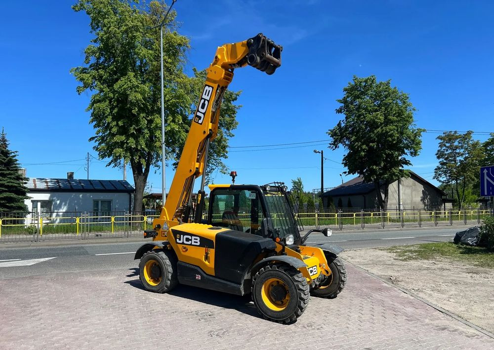 Телескопичен товарач JCB 525-60 Hi-Viz: снимка 11