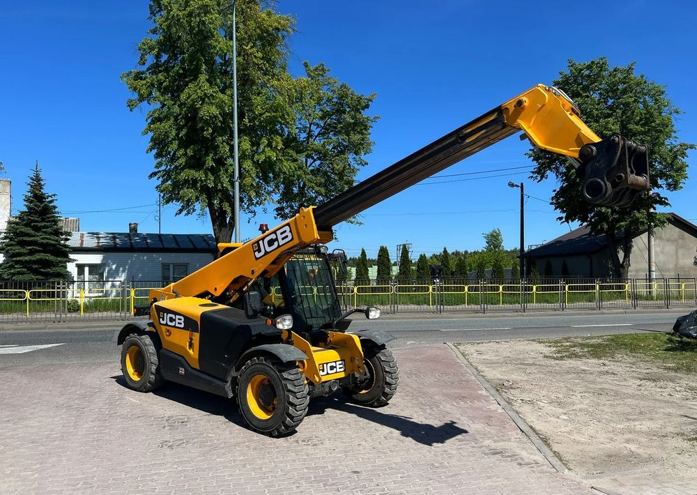 Телескопичен товарач JCB 525-60 Hi-Viz: снимка 15