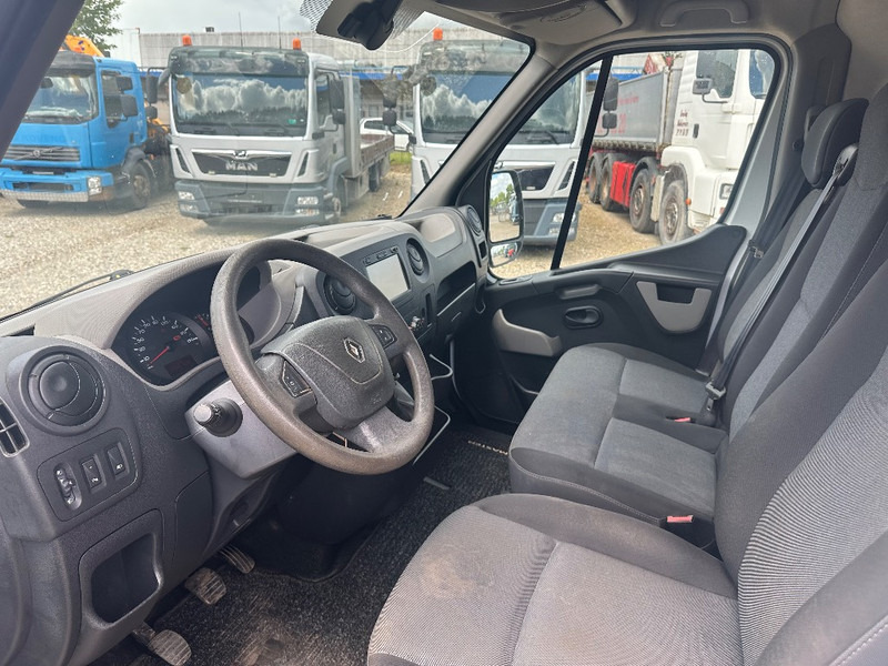 Лекотоварен автомобил фургон Renault Master 2.3 dci 170 T33 L2H2: снимка 7