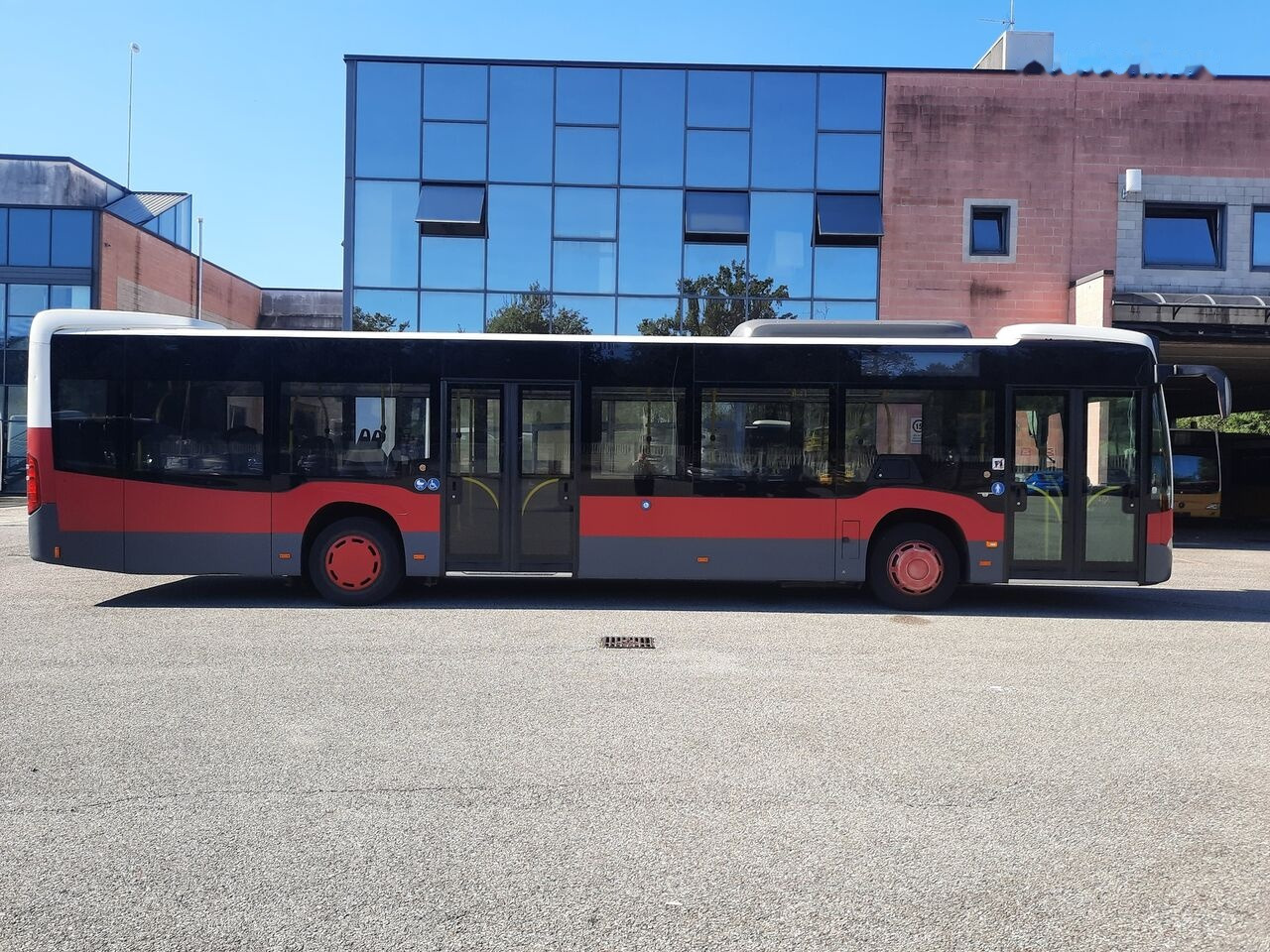 Лизинг на Mercedes-Benz CITARO 628 Mercedes-Benz CITARO 628: снимка 8