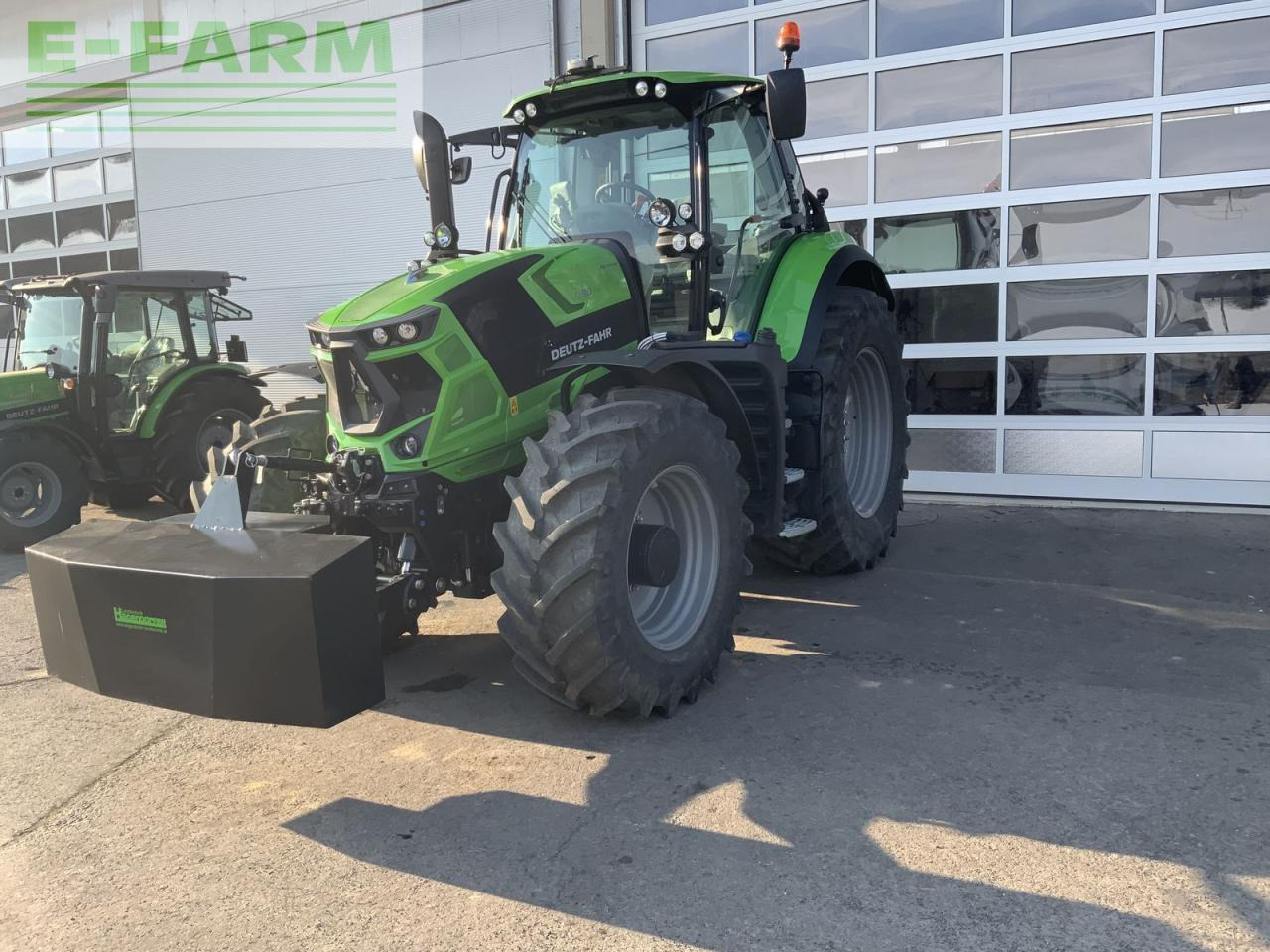 Трактор Deutz-Fahr 6190 ttv (stage v): снимка 19