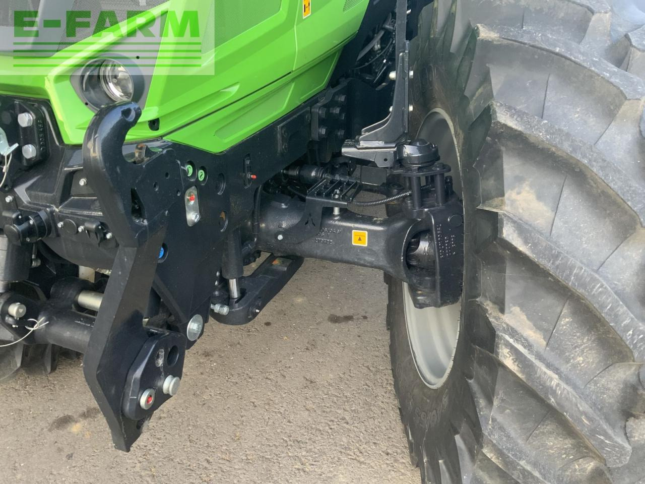 Трактор Deutz-Fahr 6190 ttv (stage v): снимка 18