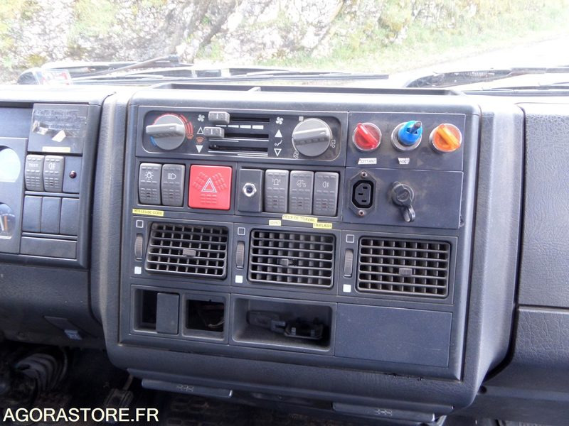 Камион Iveco 150E18 - 1998 - 161170km - (BX-528-YF): снимка 10