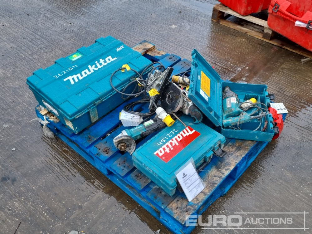 Строително оборудване Makita 110Volt AVT HR5212C Hammer Drill, RP1801 Plunge Router, 9565P Angle Grinder, GA50 Angle Grinder, 8406 Core Drill (2 of): снимка 6